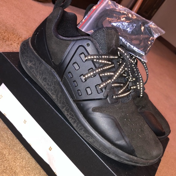 Jordan’s grind shoe - Picture 1 of 4